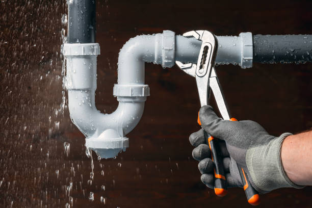 Professional Drain Cleaning technician working in Black Diamond, FL